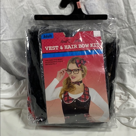 Geek Chic Cosplay Set sexy nerd schoolgirl costume - Picture 2 of 7